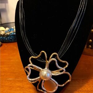 Big Pearl Flower Mixed Gold and Silver Statement Necklace